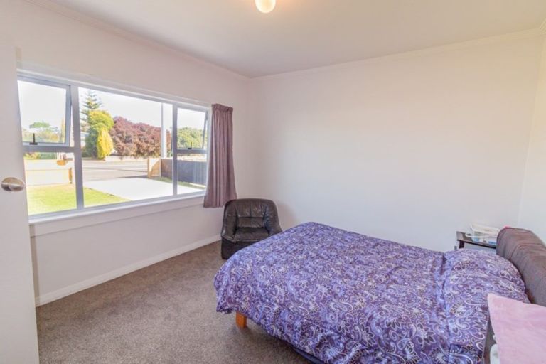 Photo of property in 206 Puriri Street, Castlecliff, Whanganui, 4501