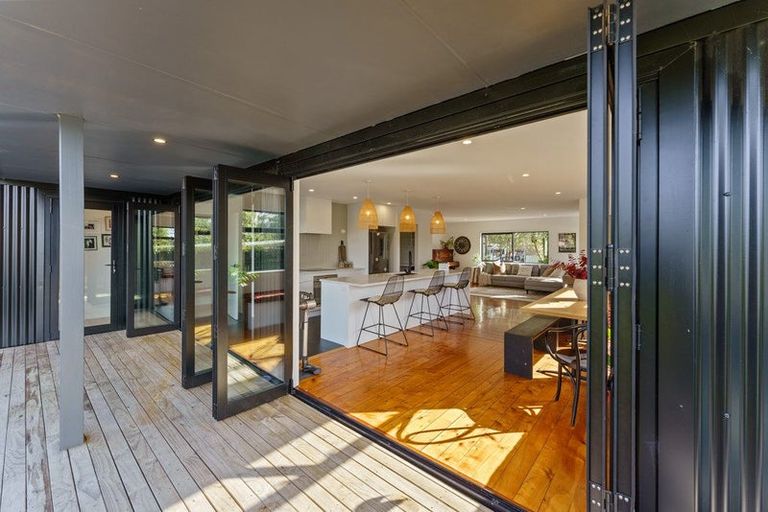 Photo of property in 7 Dale Road, Raumati South, Paraparaumu, 5032