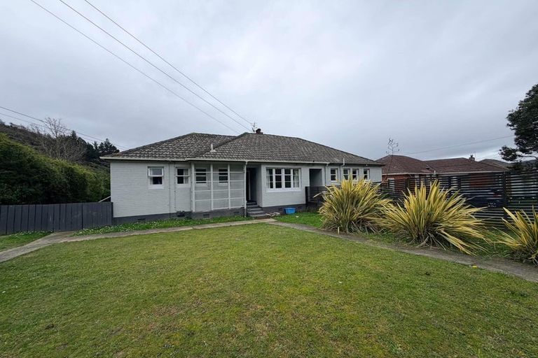 Photo of property in 28 Judd Crescent, Naenae, Lower Hutt, 5011
