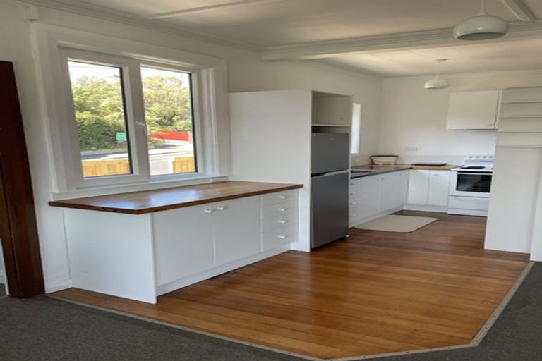 Photo of property in 1 Minto Street, Andersons Bay, Dunedin, 9013