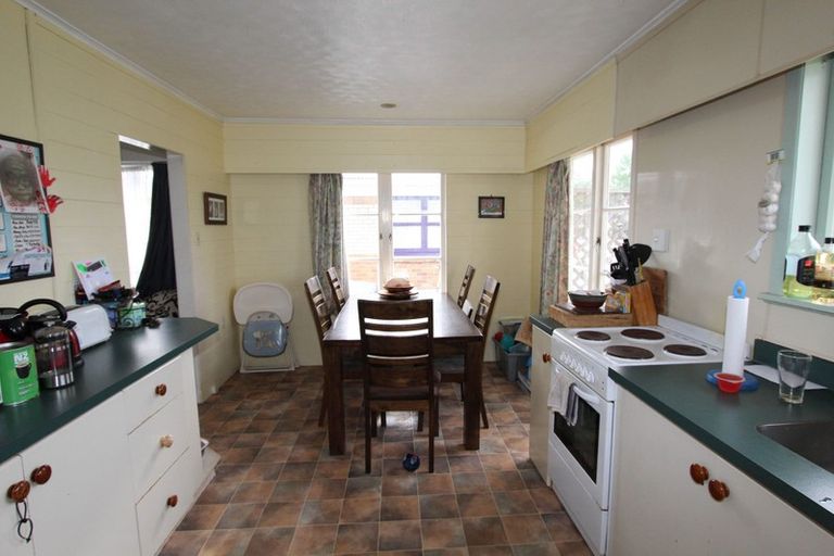 Photo of property in 46 Corlett Street, Utuhina, Rotorua, 3015