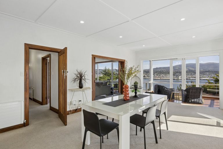 Photo of property in 30 Glengyle Street, Vauxhall, Dunedin, 9013