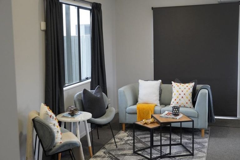 Photo of property in 18b Kelvin Road, Papakura, 2110