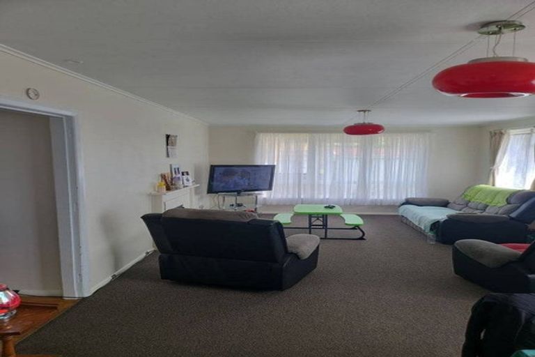 Photo of property in 2 Te Wheoro Street, Meremere, Mercer, 2474