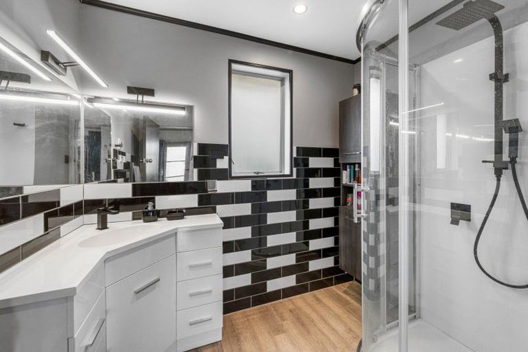 Photo of property in 35d Station Street, Alexandra, 9320