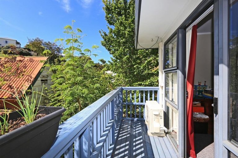 Photo of property in 22a-b Milton Road, Bluff Hill, Napier, 4110