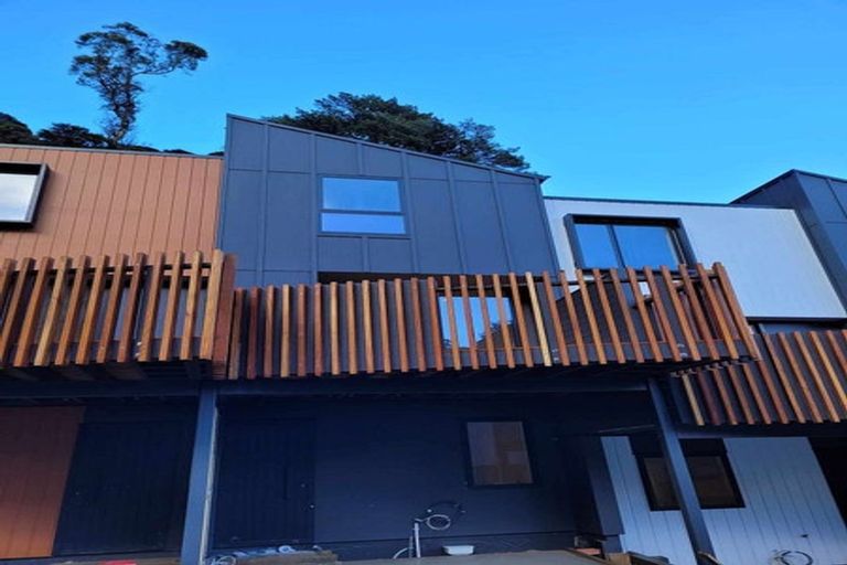 Photo of property in 20 Rato Rise, Waiwhetu, Lower Hutt, 5010