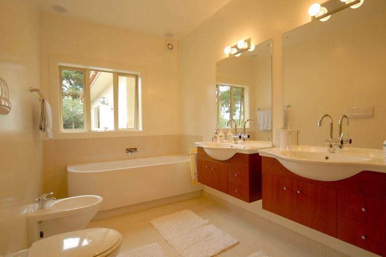 Photo of property in 112 Bronte Road East, Bronte, Upper Moutere, 7173