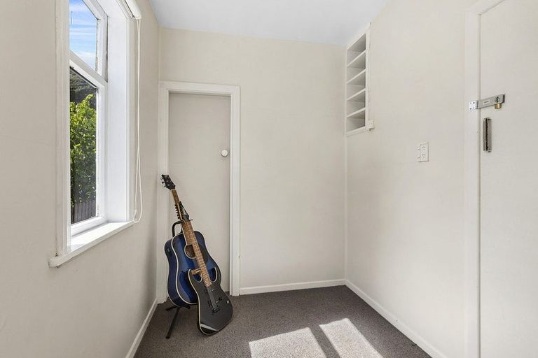 Photo of property in 49 Cluny Road, Plimmerton, Porirua, 5026