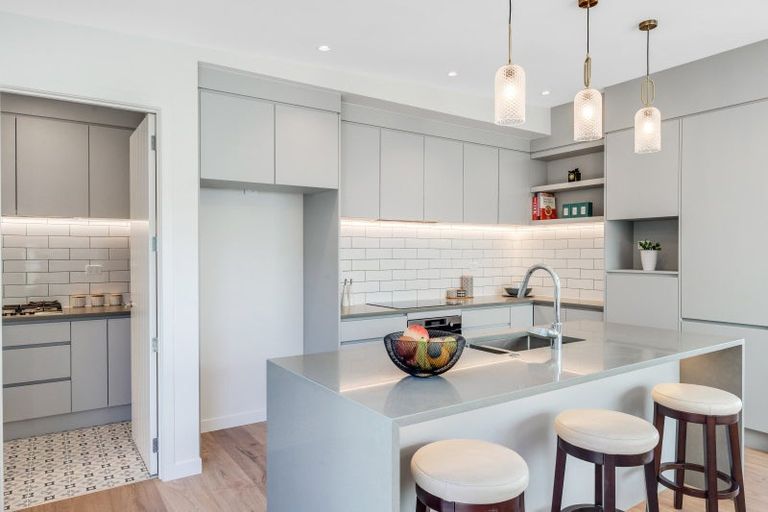 Photo of property in 78a Bramley Drive, Farm Cove, Auckland, 2012