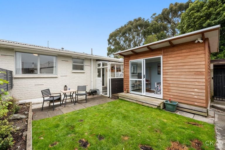 Photo of property in 4/12 Poplar Grove, Ebdentown, Upper Hutt, 5018
