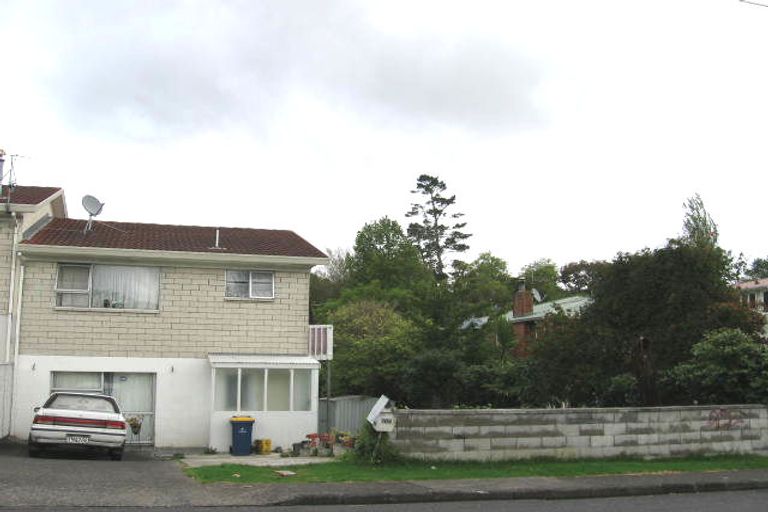 Photo of property in 10a Woodvale Road, Glen Eden, Auckland, 0602