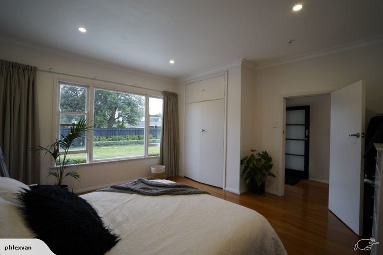 Photo of property in 324 College Street, West End, Palmerston North, 4410