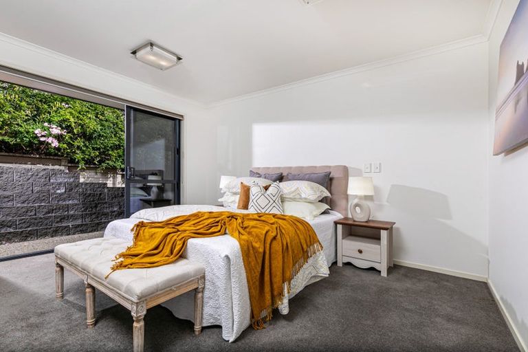 Photo of property in 4 Clapton Place, Henderson, Auckland, 0612