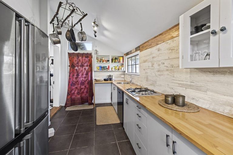 Photo of property in 21 Egmont Street, Patea, 4520