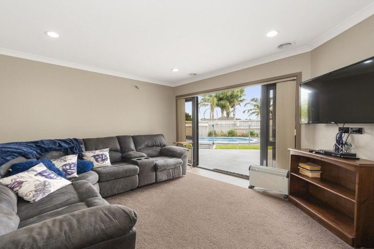 Photo of property in 4 Tarrango Way, Rototuna, Hamilton, 3210