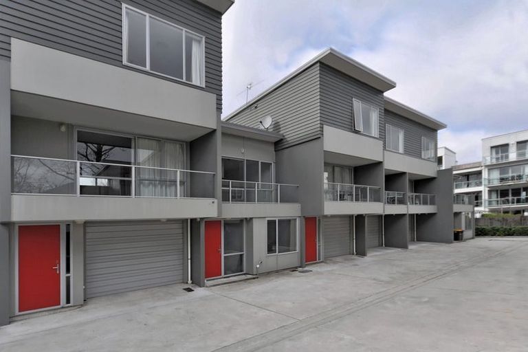 Photo of property in 1/106 Bealey Avenue, Christchurch Central, Christchurch, 8013