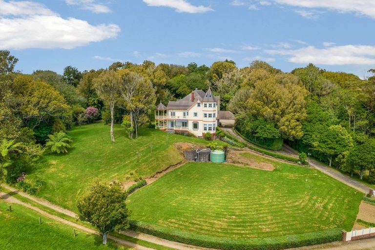 Photo of property in 277 Wortley Road, Waiongana, New Plymouth, 4373