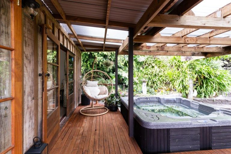 Photo of property in 265 Hill Road, Eskdale, Napier, 4182