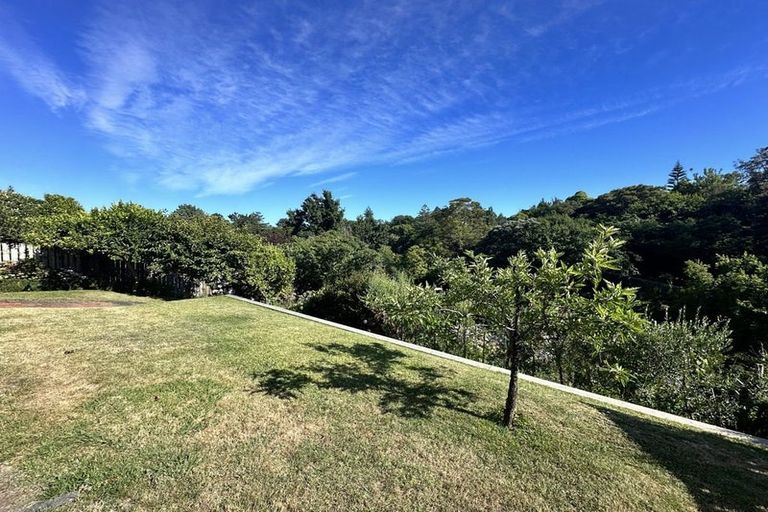 Photo of property in 14 Enfield Road, Hospital Hill, Napier, 4110