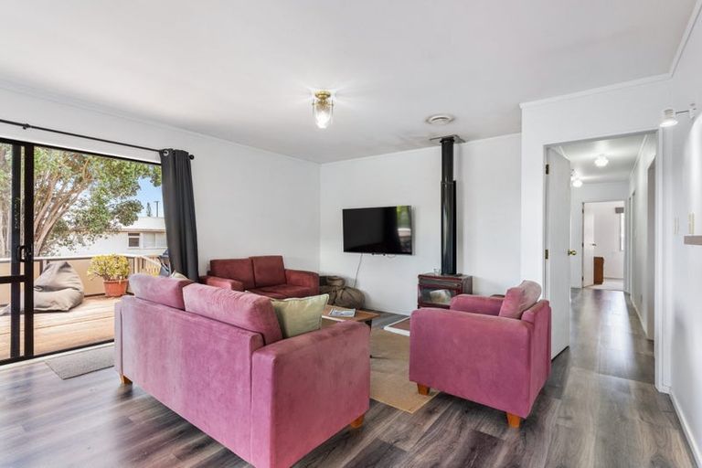 Photo of property in 205 Achilles Avenue, Whangamata, 3620