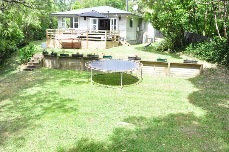 Photo of property in 418 Pahiatua Aokautere Road, Aokautere, Palmerston North, 4471
