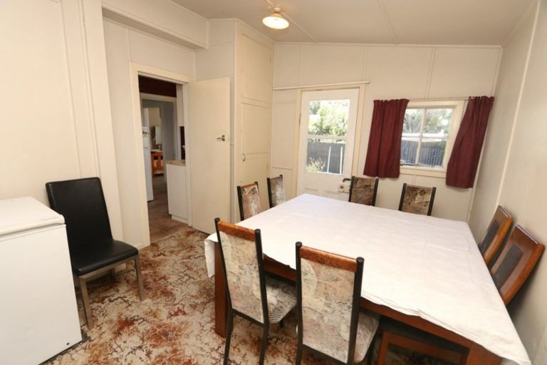 Photo of property in 129 Victoria Street, Ashburton, 7700