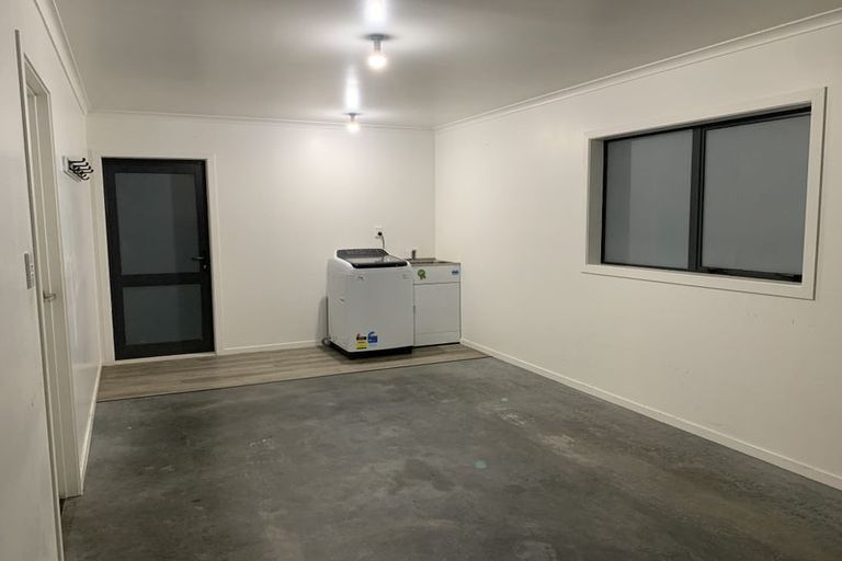 Photo of property in 15 Filmer Place, Melville, Hamilton, 3206