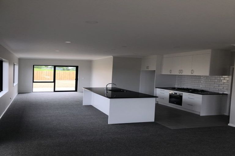 Photo of property in 1 Reponui Court, Rototuna North, Hamilton, 3210