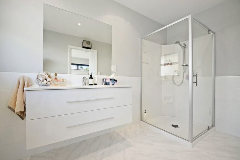 Photo of property in 25 Parsonage Road, Woodend, 7610