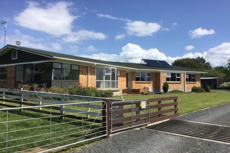 Photo of property in 590 Kakaramea Road, Ngahinapouri, Te Awamutu, 3876