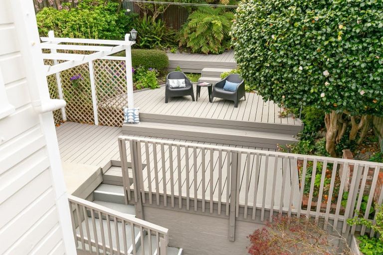 Photo of property in 7 Armour Avenue, Mount Victoria, Wellington, 6011