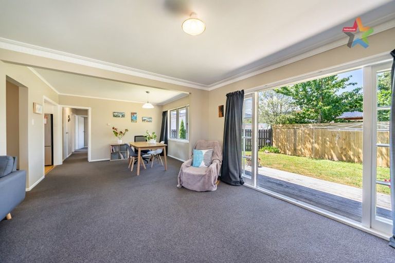 Photo of property in 3 Snell Grove, Clouston Park, Upper Hutt, 5018
