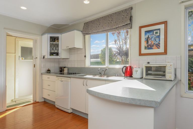 Photo of property in 16 Snell Street, Morrinsville, 3300