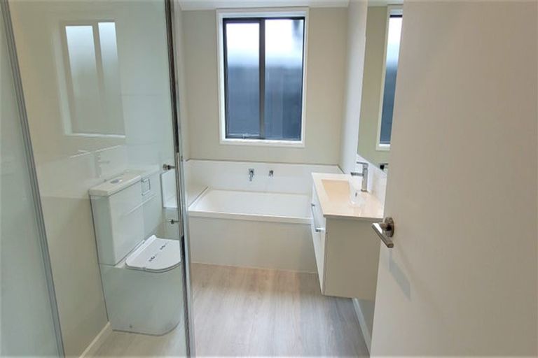 Photo of property in 40 Empire Crescent, Papamoa, 3118