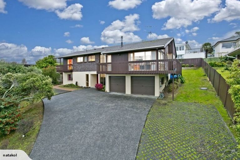 Photo of property in 7 Busbridge Place, Hillcrest, Auckland, 0627