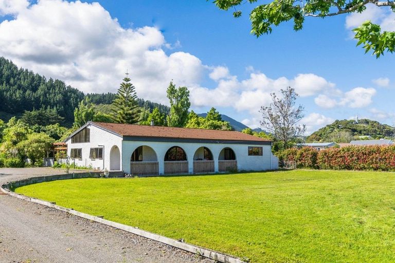 Photo of property in 62 Hinemoa Street, Paraparaumu, 5032