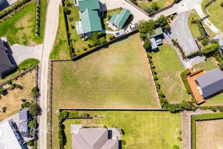 Photo of property in 15 Calla Street, Maungaturoto, 0520