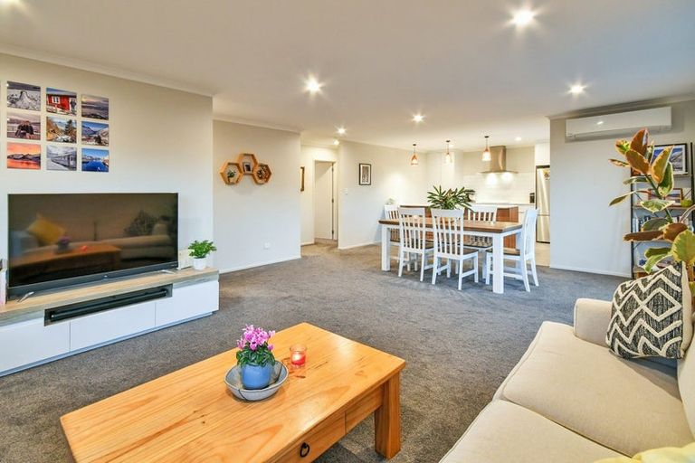 Photo of property in 12 Loader Place, Pokeno, 2402