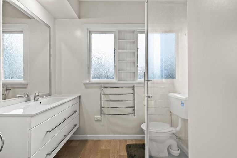 Photo of property in 64 Vagues Road, Northcote, Christchurch, 8052