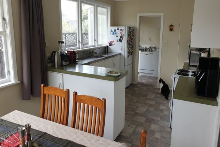 Photo of property in 58 California Drive, Totara Park, Upper Hutt, 5018