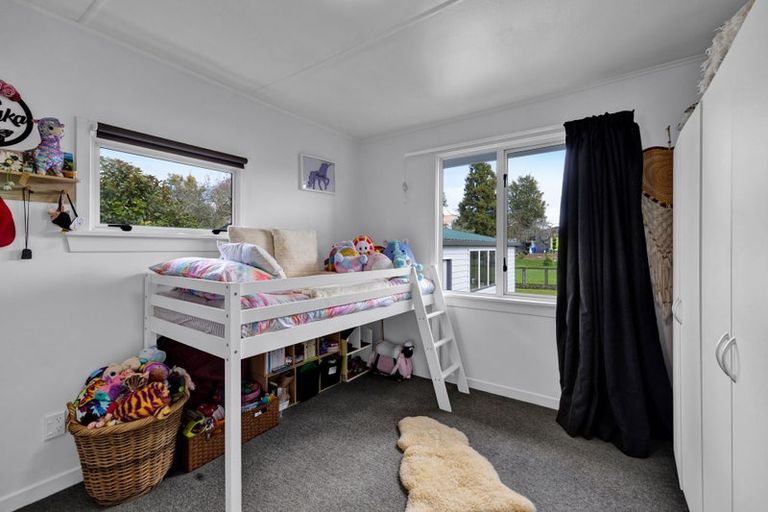 Photo of property in 46 Standish Street, Inglewood, 4330