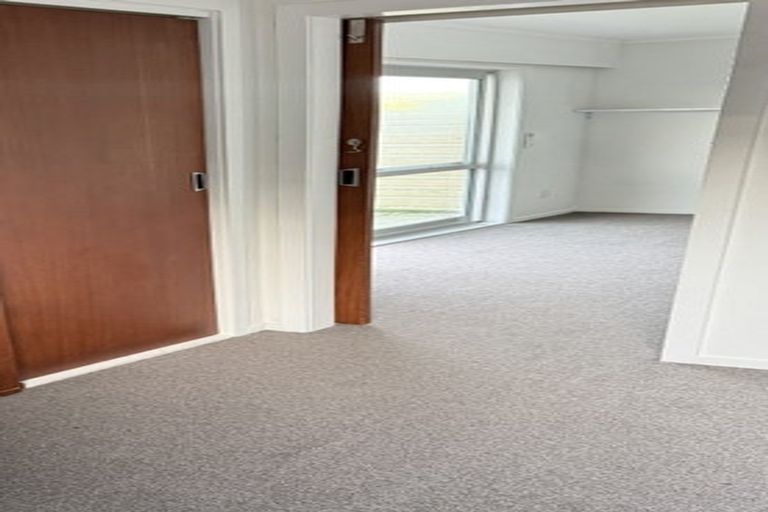 Photo of property in 27 Terrace Road, Titahi Bay, Porirua, 5022