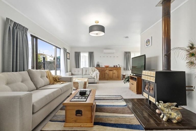 Photo of property in 6 Kowhai Place, Te Kauwhata, 3710