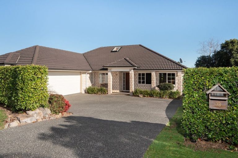 Photo of property in 33 Cotswold Place, Ohauiti, Tauranga, 3112