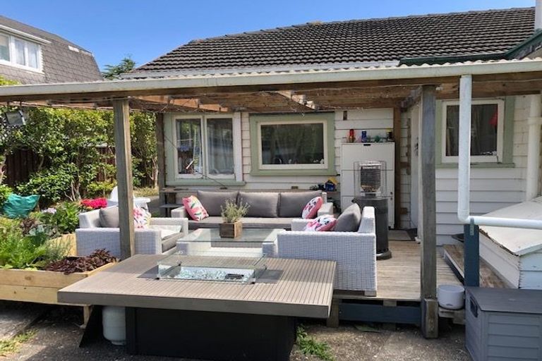 Photo of property in 32 Totara Crescent, Woburn, Lower Hutt, 5010