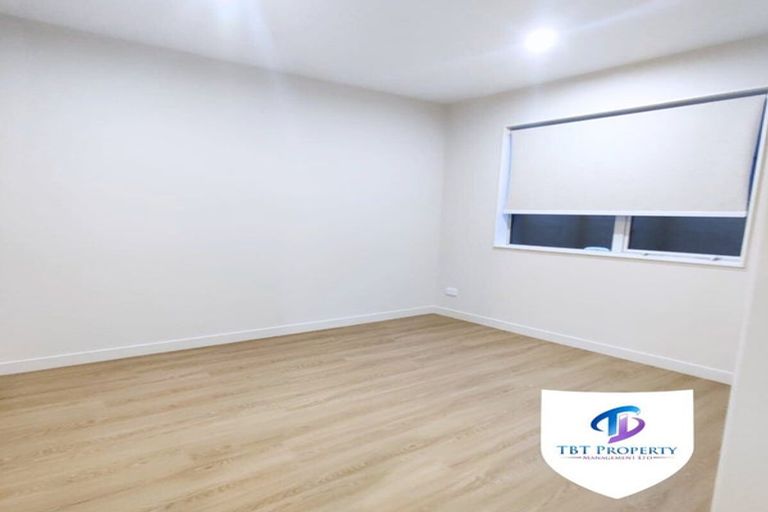 Photo of property in 17 Bushfield Drive, Flat Bush, Auckland, 2019