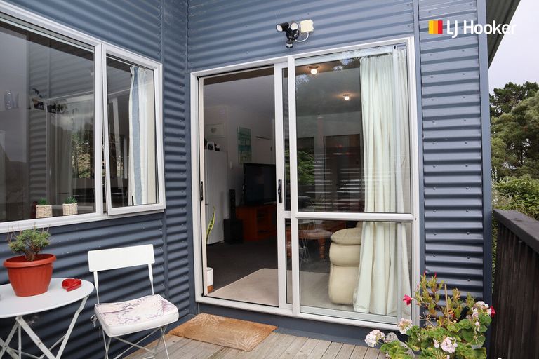Photo of property in 23 Owen Street, Green Island, Dunedin, 9018