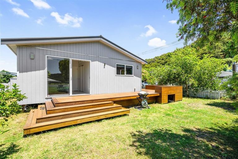 Photo of property in 35a Kopipi Crescent, Ngunguru, Whangarei, 0173