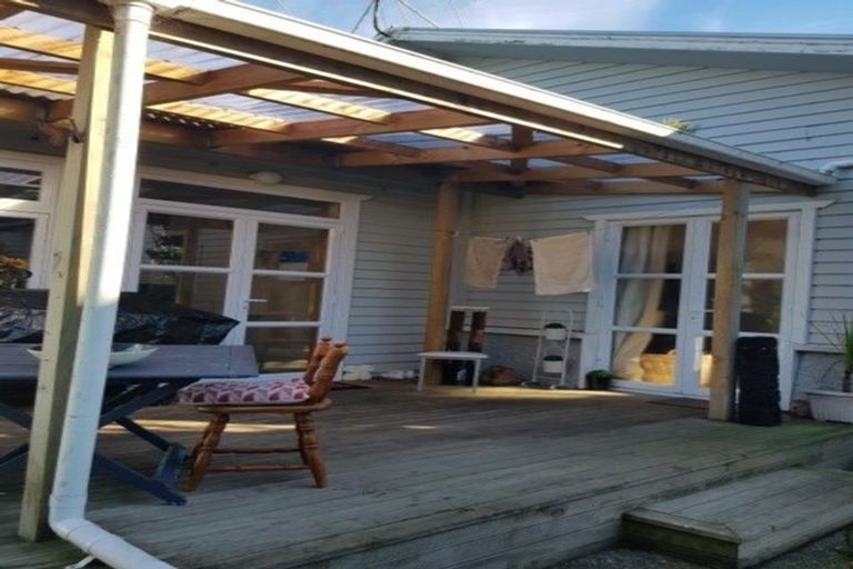 Photo of property in 11 Centre Street, Strathern, Invercargill, 9812